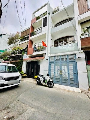 bán rẻ nhà tô hiệu hẻm xe hơi quay đầu tân phú