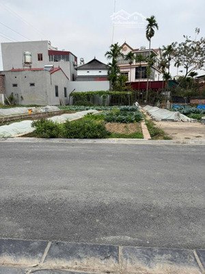 lô góc 2 mặt tiền 59m2 đình trung, thư lâm giá chỉ hơn 4 tỷ.