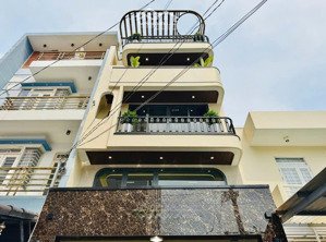 siêu phẩm nhà xây mới_hẻm 5m_ phạm văn chiêu__dt: 4.8m x 11m. 4 lầu. 4 phòng ngủ , 5 toilet=8.4 tỷ