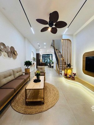 bán nhà 3 tầng full nội thất 66m2 (4.2x16) - võ thị nhờ ra nguyễn thị thập quận 7 - chỉ 7.98tỷ