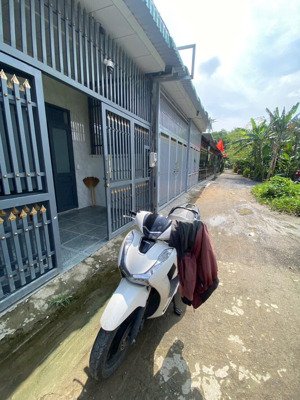 cho thuê nhà mới xây cách khu văn miếu trấn biên 150 mét. ngay cổng 3 sân bay biên hoà.