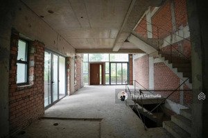 nhà thấp tầng celadon city - the glen, mua giá gốc cđt, dt lớn 5x19m (1hầm+1trệt+4lầu), tt dãn 3năm