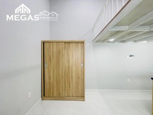 phòng đầy đủ nội thất nguyễn tri phương quân 10 đối diện đại học kinh tế