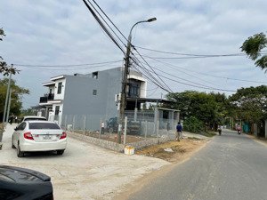 lô góc 190m2 ngay chợ lệ trạch - đường nhựa chính quy hoạch 10m5 sát nam kì khởi nghĩa