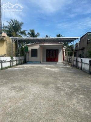 Chính Chủ Gấp Bán - Nhà Mặt Tiền Tỉnh Lộ 6m - Vị Trí Đắt Địa Thuận Tiện Kinh Doanh - 2 tỷ 4. Lh:0969933159