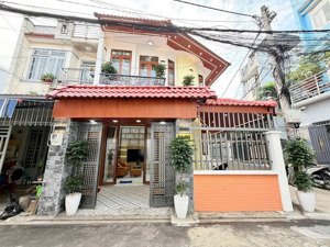 giảm sâu giá bán chỉ nhỉnh 5 tỷ sở hữu biệt thự 9x13m. xây 1 lầu góc 2 mặt tiền ta16, thới an, q12