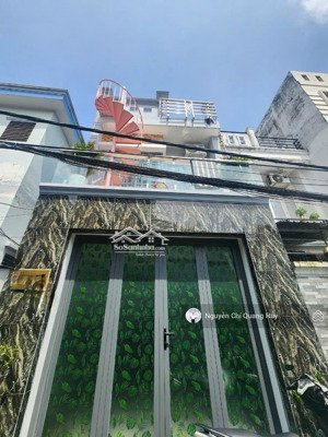 nhà phố hiện đại - vị trí đẹp mặt tiền hẻm 1113 huỳnh tấn phát quận 07 -4m x 14m sổ hồng giá 5,5 tỷ