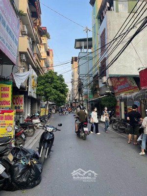 bán nhà riêng tại thị trấn trâu quỳ, 9,78 tỷ, 35m2 trục chính kinh doanh