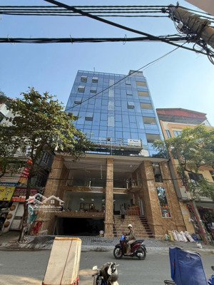 cho thuê tòa văn phòng 9 tầng xây mới mặt phố quang trung, hà đông dt 210m2, mt 15m. giá 280 tr/th