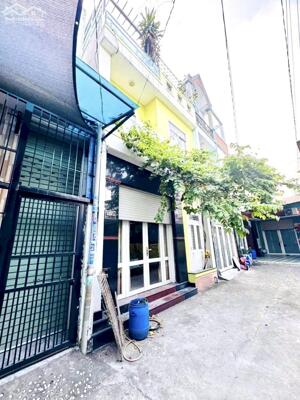 Bán nhà 3 TẦNG hoàn công đường 13 LINH XUÂN - Gần đường Phạm Văn Đồng chỉ 4.2 TỶ