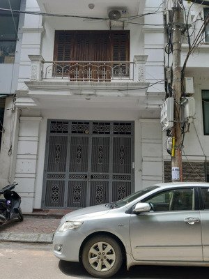 nhà phân lô phố phạm tuấn tài - cầu giấy. diện tích 55m2 x 5 tầng mặt tiền 5m đường 8m