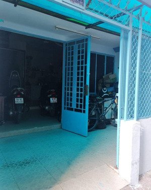 cho thuê nhà nguyên căn đường nguyễn văn công, 2pn, 2wc, 65m2, giá 8tr/tháng