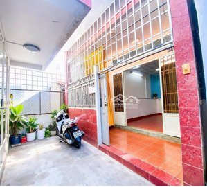 bán nhà phường quyết thắng gần ngã 3 lido, bãi xe công cộng. dt: 91m2 - shr hoàn công hết đất