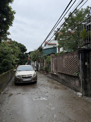 200m2 đất lô góc mặt tiền 10m sđcc đường thông xe 16c tại phường long biên tp hà nội giá 85tr/m2