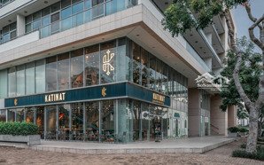 cho thuê lô góc mặt phố hai bà trưng 50 m2 x 2 tầng, mặt tiền 15 m, giá thuê 28 triệu/th, nhận ngay