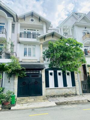 CHO THUÊ BIỆT THỰ TRẦN NÃO 44 TRIỆU - 300M2 5 PHÒNG