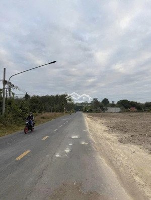 bán , cho thuê , và hợp tác kinh doanh nhà xưởng kho bãi