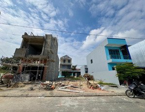 khai xuân bán nhanh lô đất đẹp 2mt trước sau hiếm có đường bùi bỉnh uyên gần biển non nước giá rẻ