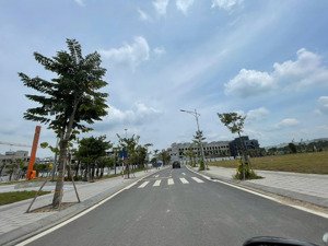 tôi chỉnh chủ, cần bán lô đất tại dự án homie city. diện tích 96m2