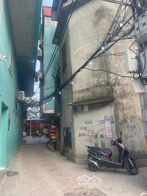 bán nhà số 1 ngõ 294 dương văn bé dt 42m, 3 tầng lô góc giá 10.9 tỷ
