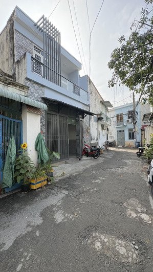 bán nhà 5,4 x 17 50 ngã ba đông quang đường nguyễn ảnh thủ tân thới hiệp tphcm