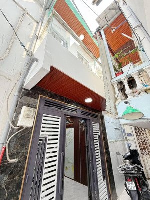 nhà phố shr hẻm 502 huỳnh tấn phát - p. tân thuận - cạnh nhà thi đấu q7