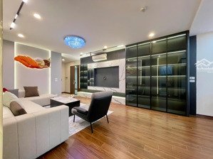 bán gấp căn 116m2 full đồ đẹp k50 ban công vườn treo