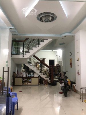 bán nhà mặt tiền kinh doanh đối diện aeon tân phú, dt 4,5x17m, đúc 4 lầu giá 15 tỷ