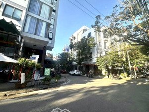 bán nhà 3 tầng đường an thượng 20 , ngay phố tây an thượng . diện tích 81m2 . sẵn cho thuê