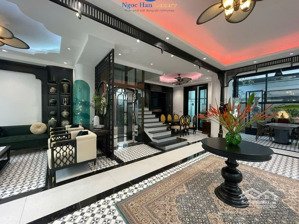 quỹ căn: vị trí đẹp - view đẹp - chủ nhà thiện chí bán