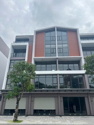 chỉ với 140tr/1m2 sở hữu luôn dòng shophouse 2 mặt tiền đường 20m