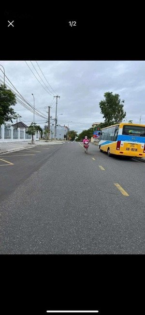 còn căn quá đẹp ,đang cho thuê có dòng tiền , đường 7m5 hoàng bình chính ,vị trí rất đẹp ,ra bãi tắ