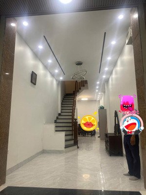 siêu phẩm nhà xây mới tinh đủ giấy phép xây dựng tại phố chùa vua, hai bà trưng, dt 47m x4t, 12 tỷ