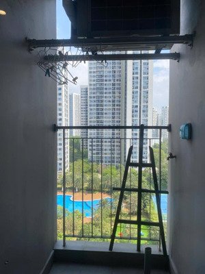 bán căn hộ sẵn sổ khu đại đô thị vinhomes grand park hồ bơi, công viên, vincom giá chỉ 1ty870