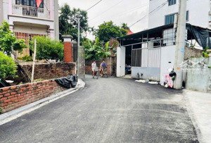 bán đất xóm đồng vân nội đông anh hà nội vị trí đẹp đường thông ô tô vào tốt.