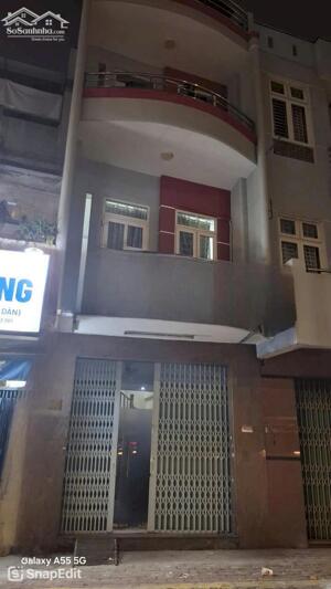 Cần cho thuê Nhà Phố nguyên căn đường Phạm Hùng f.5 Quận 8, Dt : 4.5m x 15m, 1 trệt 3 lầu, Sân Thượng, có 4PN, 3WC, Giá : 16 tr/th