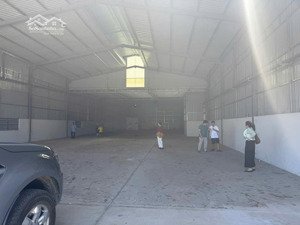cho thuê kho, nhà xưởng 1100m2, 20 triệu vnd tại thôn 2, quốc lộ 1, hàm đức, hàm thuận bắc