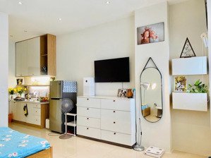 bán gấp căn hộ officetel. giá 2.8 tỷ thương lượng