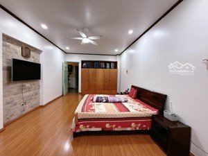 siêu hiếm nhà bán - cách 1 nhà ra phố nhật chiêu - 3 bước ra hồ- tiện ích ngập tràn