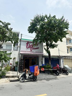 bán nhà mt quốc hương, 4.2x26m, 110m2, 1 lầu, gần trường bis, 34 tỷ