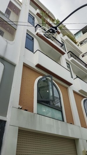 nhà 5 tầng 5 pn xe hơi ngủ trong nhà. gần siêu thị emart 2, giáp tân bình tân phú