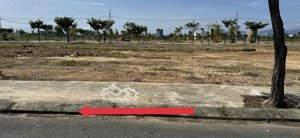 chính chủ bán lô đất đường đầm sen 12, đối lưng đường quảng ngãi, hướng đn sạch đẹp. 5.9 tỷ đến cc