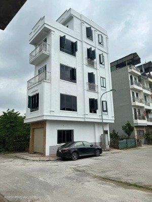 cho thuê nhà nguyên căn mới, 5 tầng cự khối, long biên