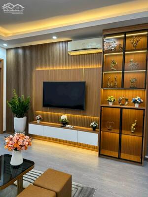 Bán chung cư Ct45- Dương Đình NGhệ, 100m2, 3pn- 8,95 tỷ