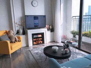 bán gấp ch 2pn 64m2 tại vinhomes green bay mễ trì chỉ 8,8 tỷ. liên hệ: 