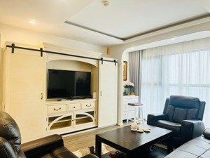 chính chủ bán căn hộ 3 phòng ngủ, 126m2 chung cư n09b2 thành thái. khu đtm dịch vọng, cầu giấy