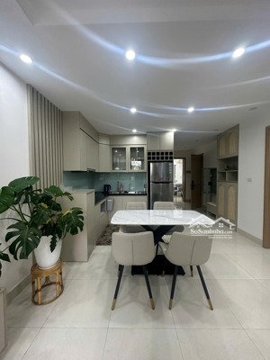 nhà mặt phố tô ngọc vân - view hồ tây - vị trí vàng chính chủ gửi bán