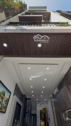 bán nhà trần khát chân, 6 tầng thang máy, ngõ thông 20m ra ô tô tránh, vài phút lên hồ, 36m2 9.9 tỷ