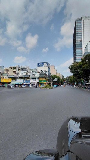 cho thuê nhà mặt tiền đường nguyễn cư trinh, quận 1. dt 4x5.5m. liên hệ mr tuấn