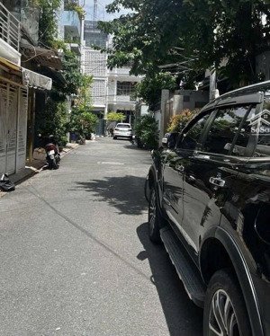 7 tỷ không mua nhà này thì mua nhà nào ở q7?